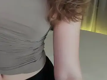 Stripchat Free Porn Cam of MiracleCurly