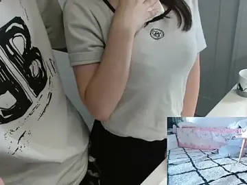 Stripchat Watch Live Sex Cams of POCARI_SWEAT