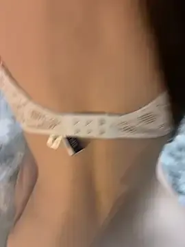 Stripchat Watch Live Sex Cams of POCARI_SWEAT