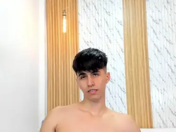 Stripchat Live Porn of carl_dixon