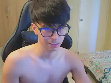 Stripchat Free Porn Cam of carl_dixon