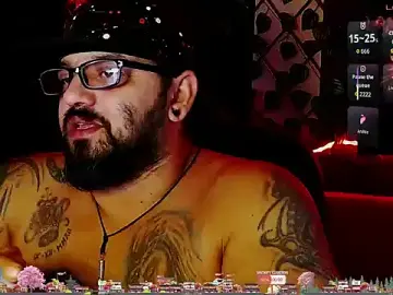 Stripchat Sex Cam of mr_wolf46