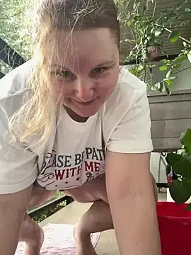 Stripchat Free Live Porn of GingerSnap33
