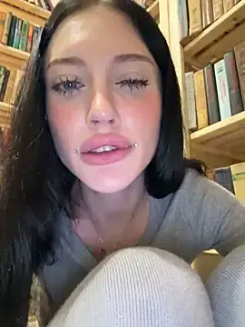 Stripchat Free Live Porn of Melissa_crazy