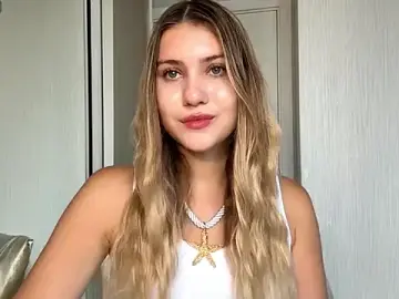 Stripchat Nude Webcam of LidaCoello