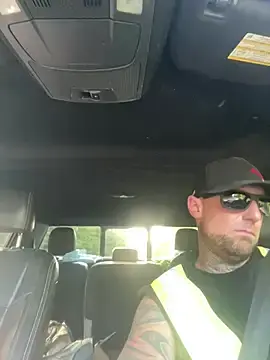 Stripchat Live Porn of WIDBIGWHITECOCK