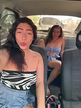 Stripchat Watch Live Sex Cams of roxyrougee