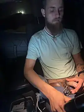 Stripchat Sex Cam of high3ndlowlife