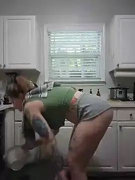 Stripchat Free Live Porn of HollyTattoo