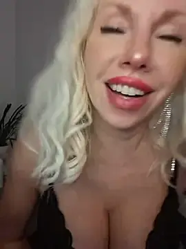 Stripchat Free Porn Cam of Mazlik27