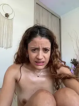 Stripchat Live Sex of alana15