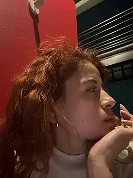 Stripchat Live Sex of alana15