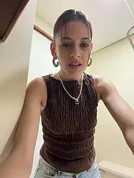 Stripchat Sex Cam of alana15