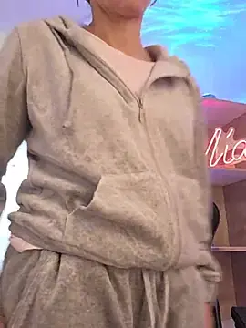Stripchat Best live sex cam show of miaeyex