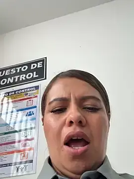 Stripchat Free Porn Cam of Ariana-07