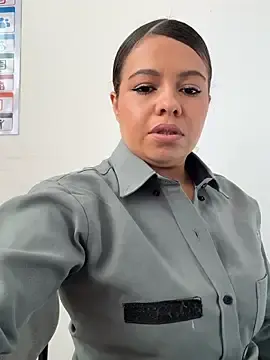 Stripchat Free Porn Cam of Ariana-07