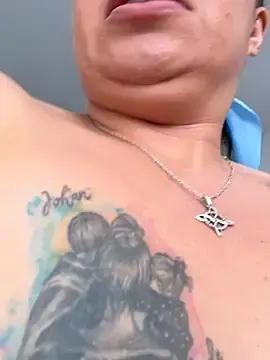 Stripchat Live Sex of Ariana-07