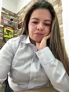 Stripchat Free Porn Cam of Ariana-07