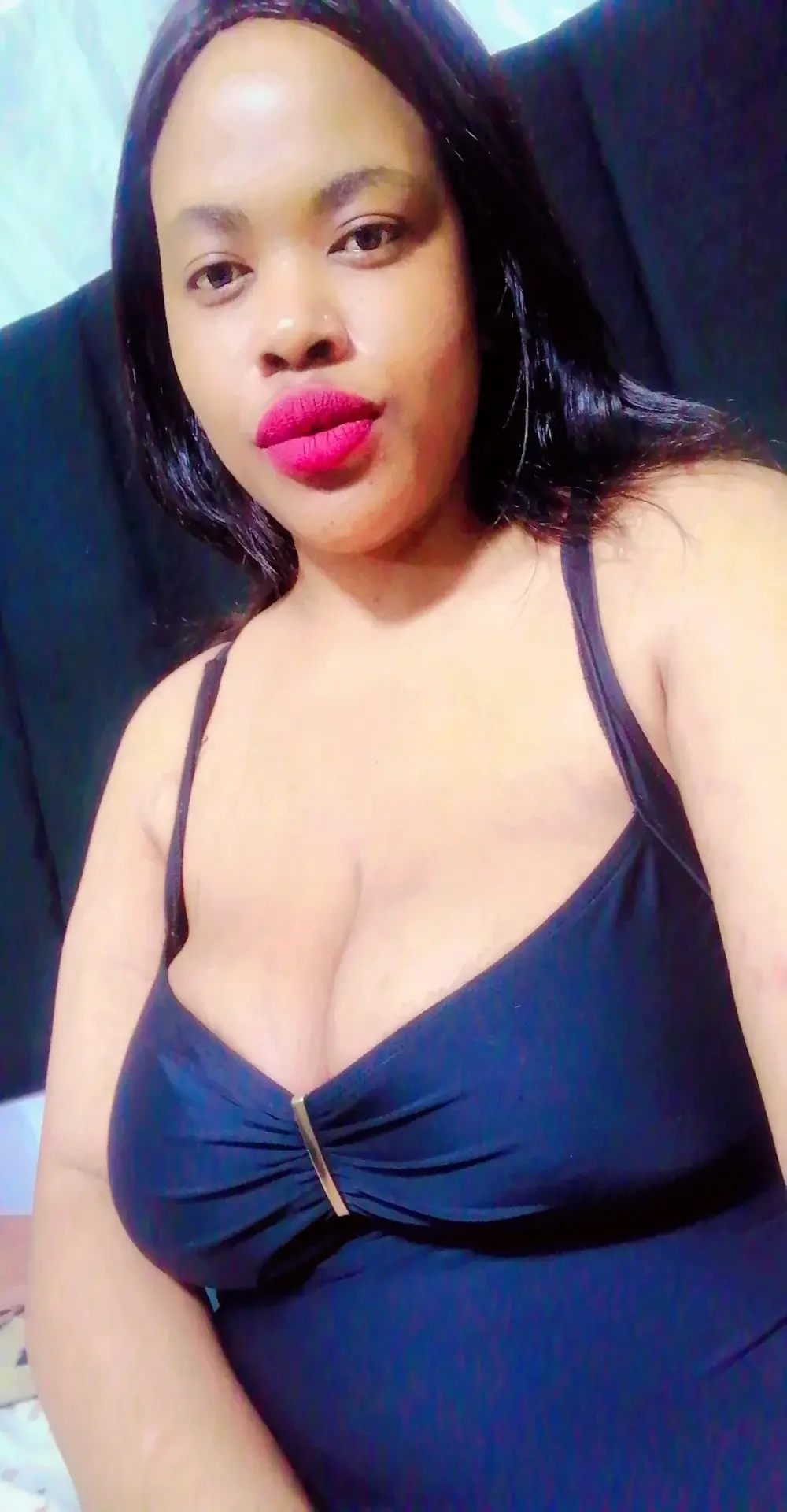 CandyCaveyxxx