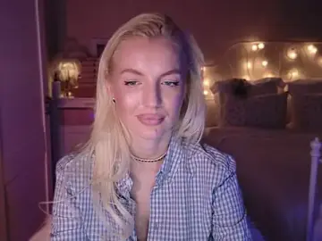Stripchat Watch Live Sex Cams of MauiBee
