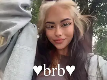 Stripchat Live Porn of baby__kim