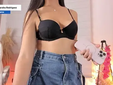 Stripchat Free Live Porn of Alexandra_ra