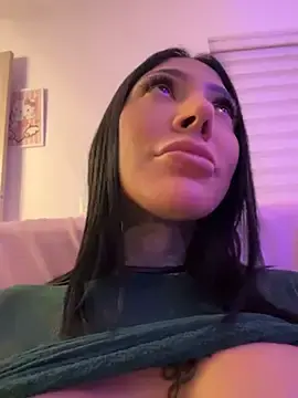 Stripchat Sex Cam of Cataleyasweet_19