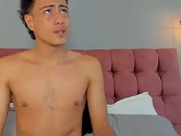 Stripchat Free Live Porn of Lois_stone