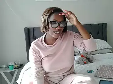 Stripchat Free Live Porn of MissLaToYa