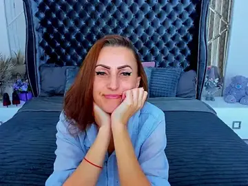 Stripchat Sex Cam of Rebecca_Diamond