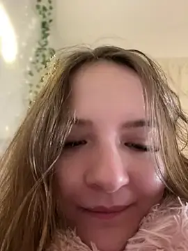 Stripchat Free Porn Cam of -Meowy-