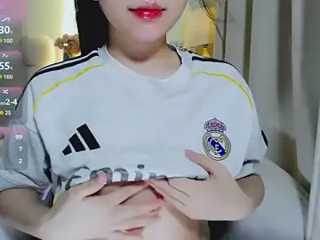 Stripchat Live Sex Cam of HaLa_Madrid20