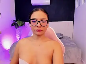 Stripchat Adult Video Chat of amira_cute2