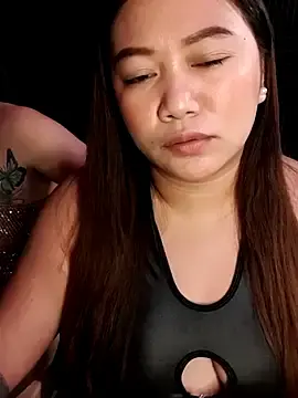 Stripchat Sex Cam of FinayNewestSensation