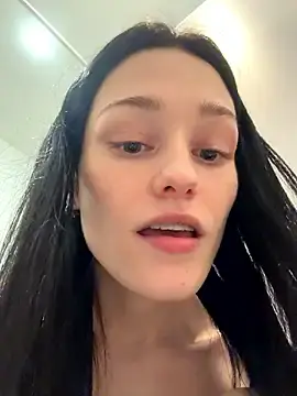 Stripchat Sex Cam of Mia_Mia_M