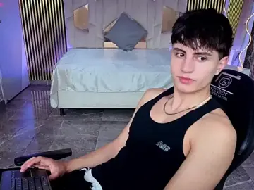 Stripchat Private Sex Chat of Kyler_tay