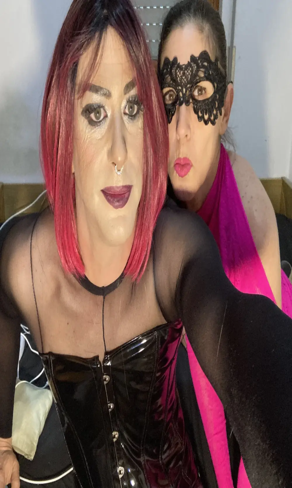 Nina-Holly