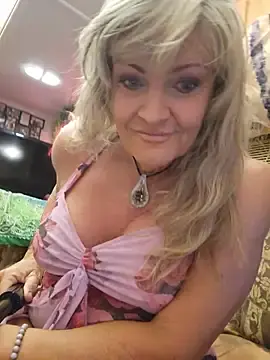 Stripchat Free Porn Cam of annika_lately