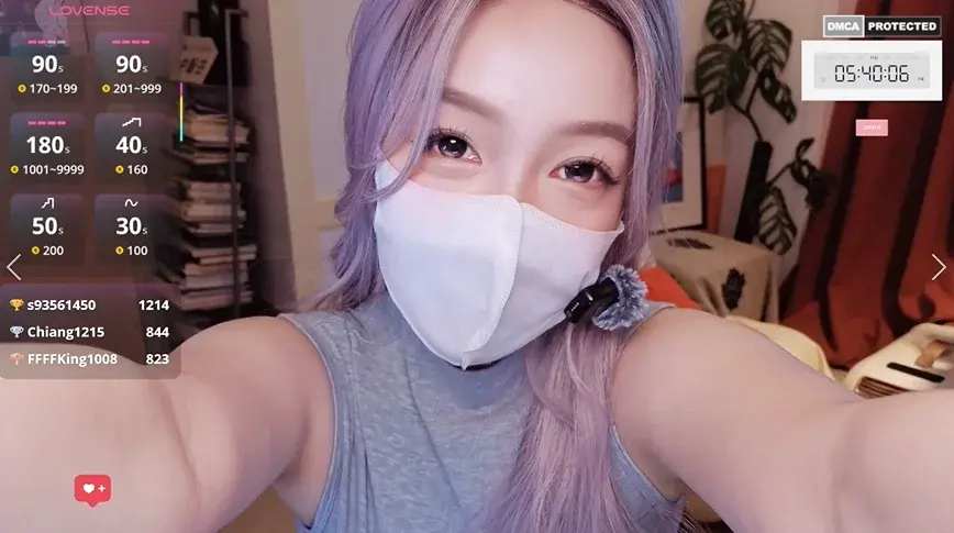 nayomi_34f
