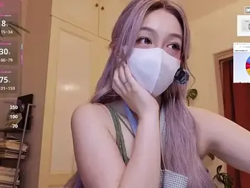 Stripchat Free Live Porn of nayomi_34f