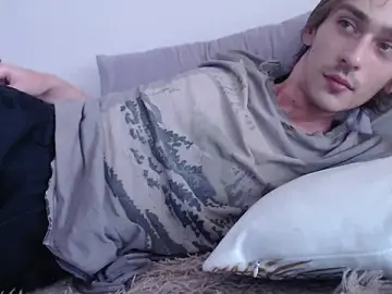 Stripchat Free Porn Cam of Samuel_Skywalker