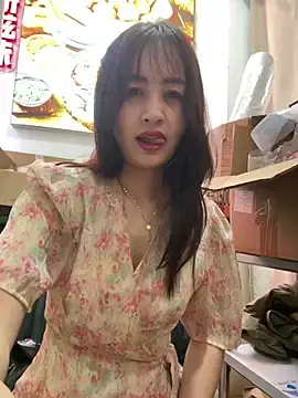 Stripchat Adult Webcam of huihui_520