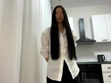 Stripchat Watch Live Sex Cams of SilvaAmsler