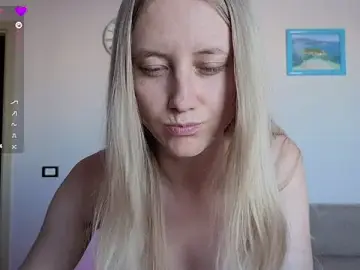 Stripchat Adult Webcam of AngeelLina