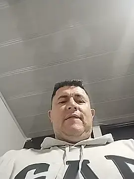 Stripchat Sex Cam of BigCristh79