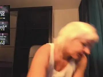 Stripchat Live Sex of Angelaroberti3