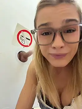 Stripchat Sex Chat of Nicoleevien