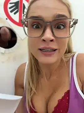 Stripchat Nude Webcam of Nicoleevien