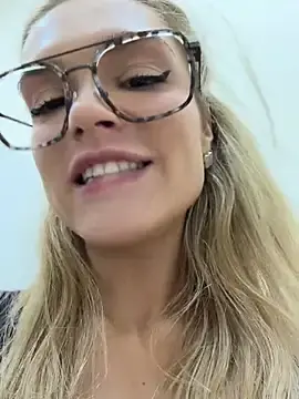 Stripchat Free Live Porn of Nicoleevien