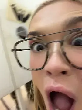 Stripchat Best Webcam of Nicoleevien